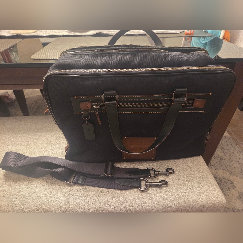 Coach Academy Day Bag Black 32258 Travel Laptop Bag EUC NICE 2018 With Hangtag